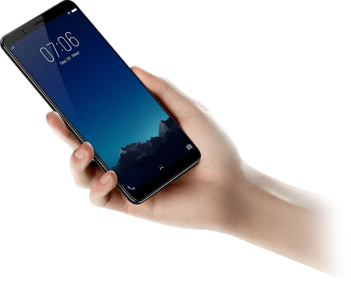 Phone in hand PNG    图片编号:49230
