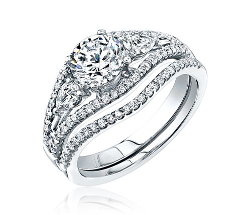 silver ring with diamond PNG    图片编号:6838