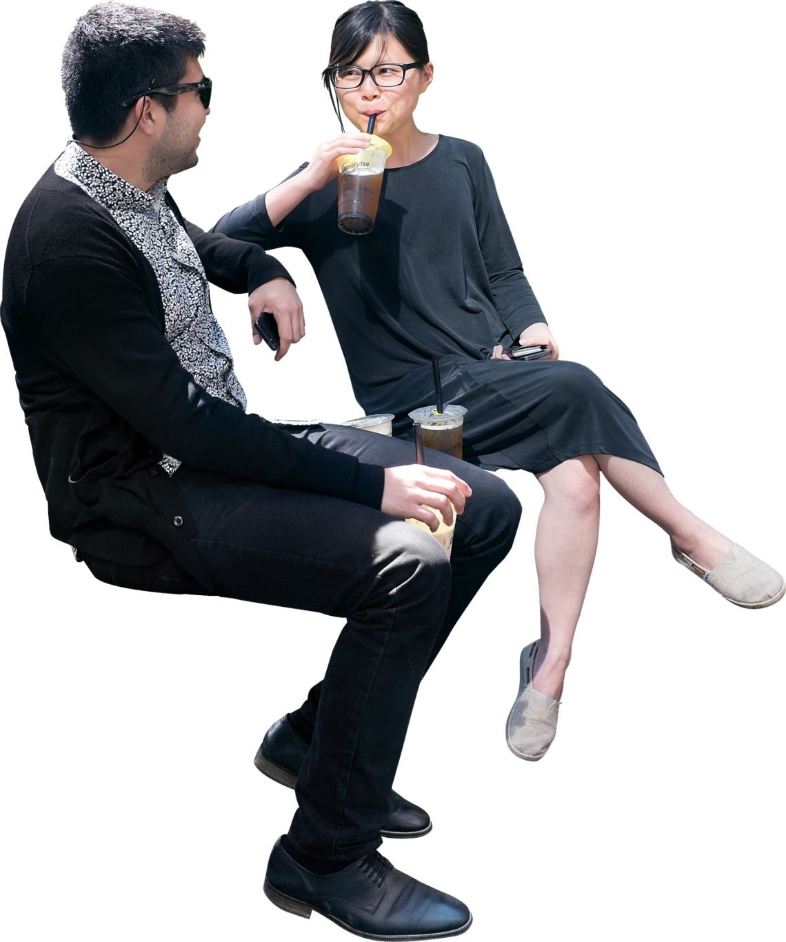 Sitting man and woman PNG    图片编号:11496