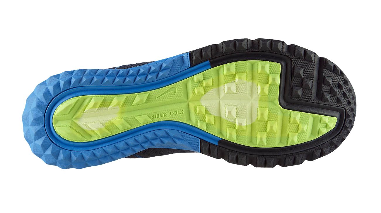 Running shoes PNG image    图片编号:5801