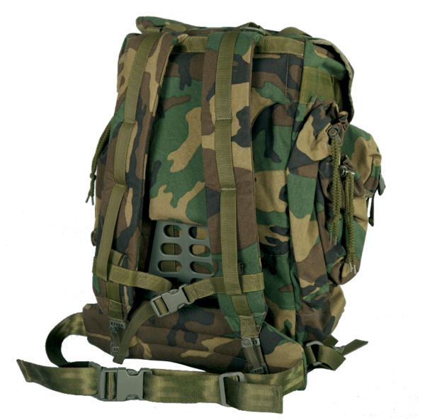 军用背包PNG透明背景免抠图元素 16图库网编号:6361