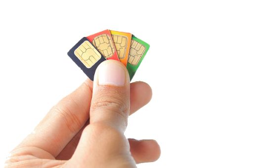 SIM卡在手PNG免抠图透明素材 普贤居素材编号:101524